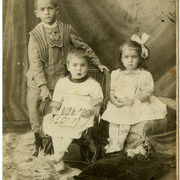 фото 1915-1916 гг. Дети инженера Шимкина..jpg