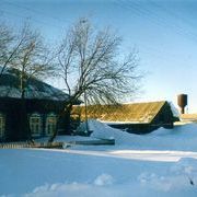 Белосток. Зима 2002 г. Дома в сугробах.jpg
