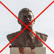 В Сургуте снесли незаконно установленный памятник Сталину